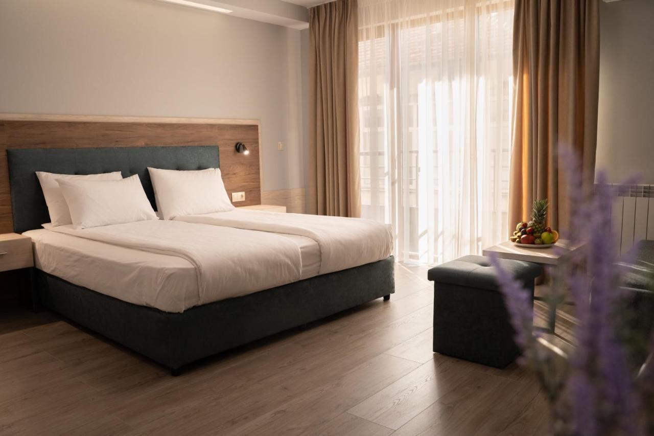 Guest House Velik Sandanski Exterior photo